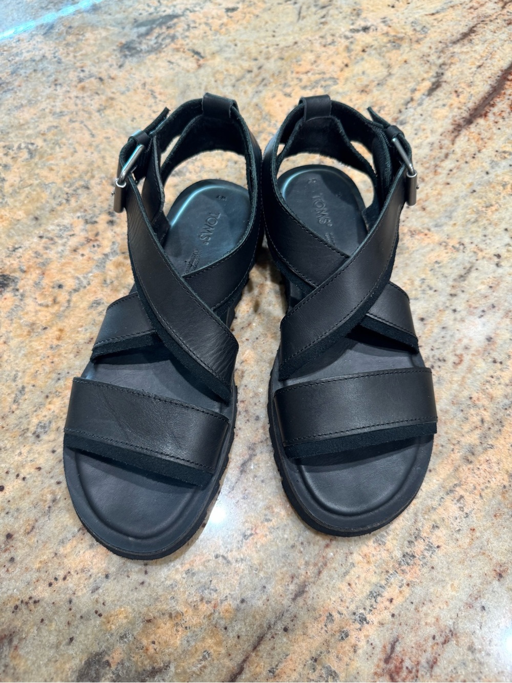 TOMS Black Leather Sydney Tread Strappy Buckle Sandals Size 7